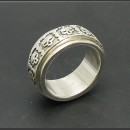 Серебряное кольцо-гайка 925 пробы "Черепа"
